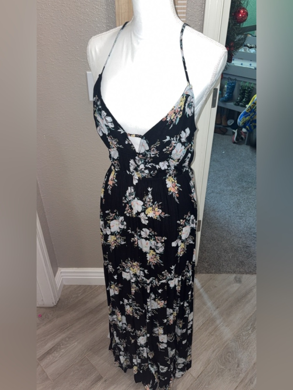 SO Black Floral Maxi Dress with Spaghetti Straps